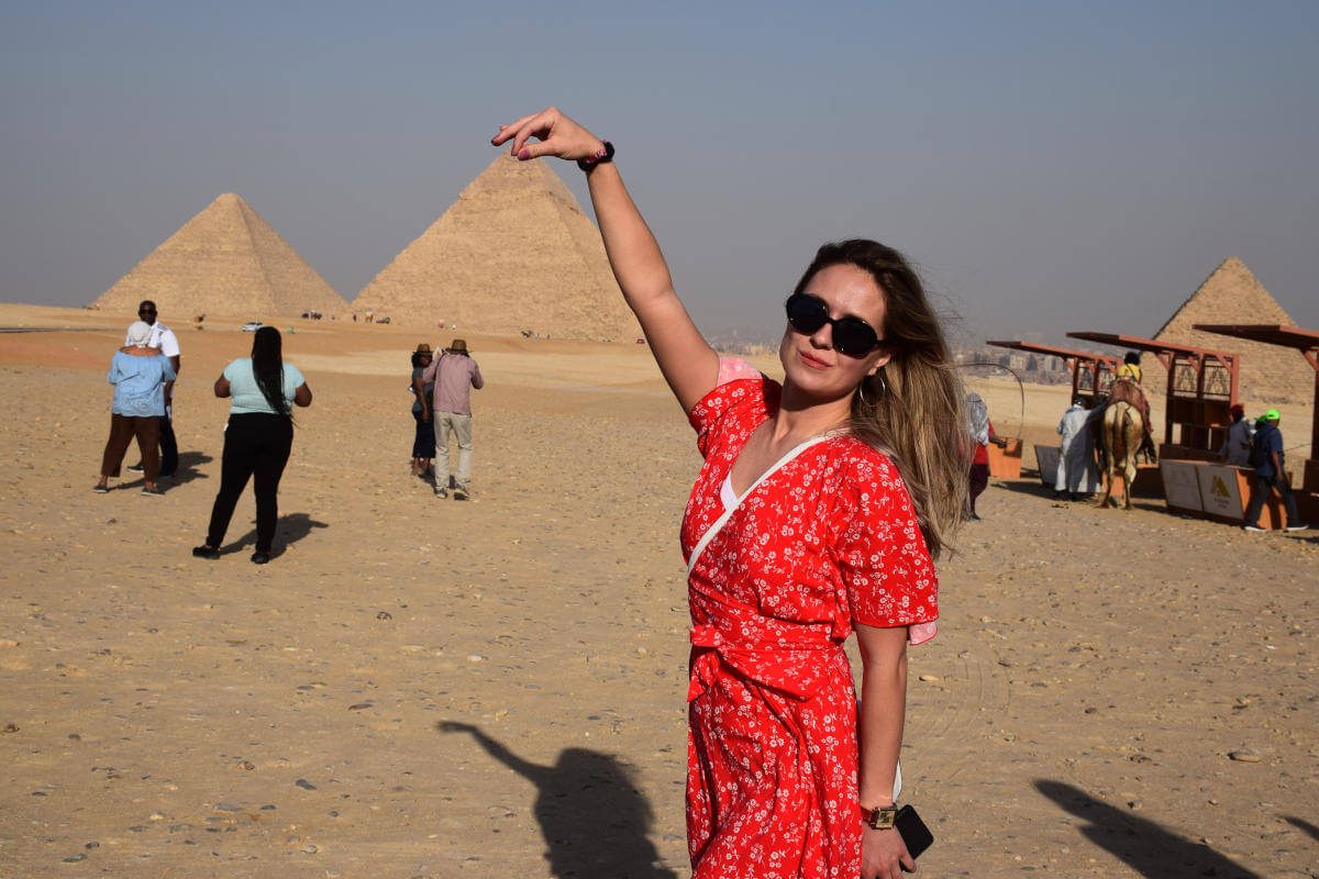 Cairo Tour from Alexandria Harbor: Pyramids Egyptian Museum